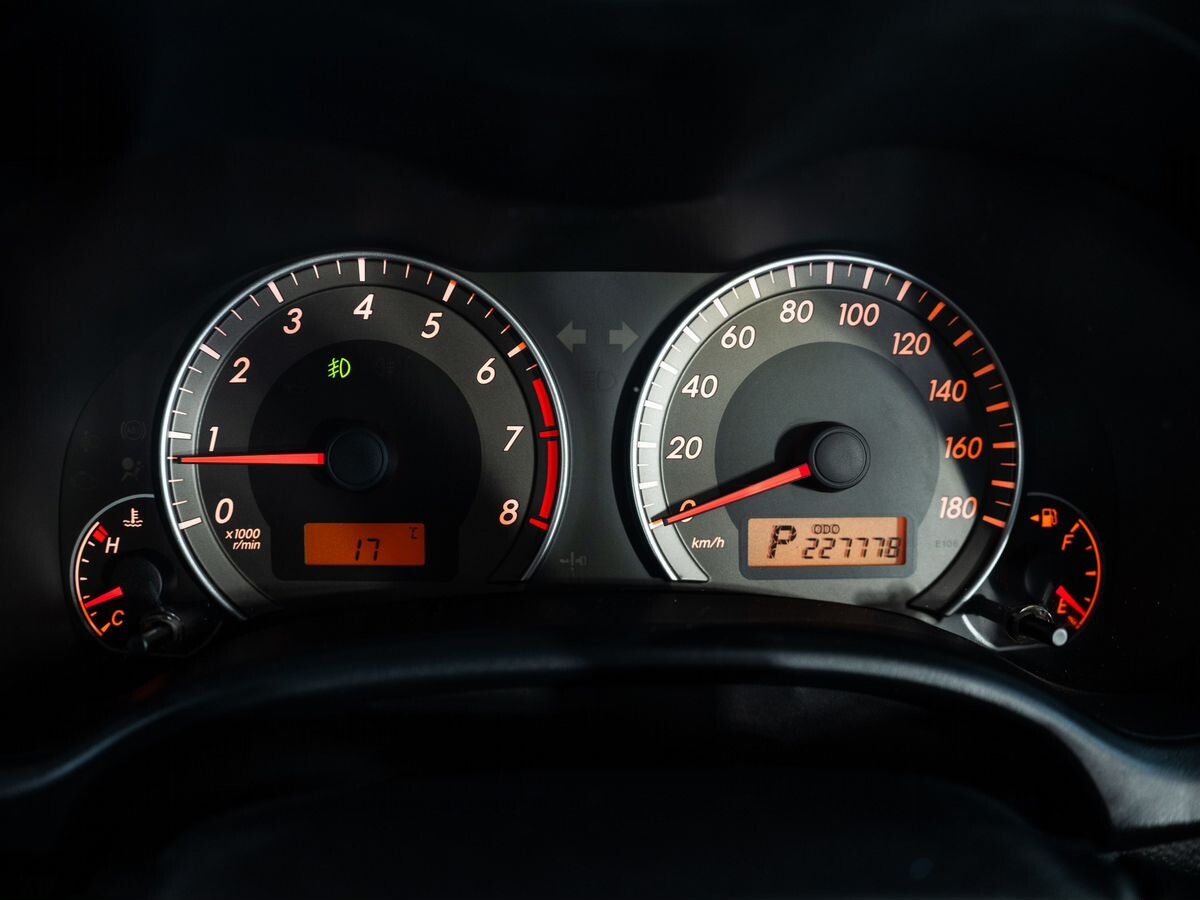 Toyota Corolla 2008 - фото автомобиля