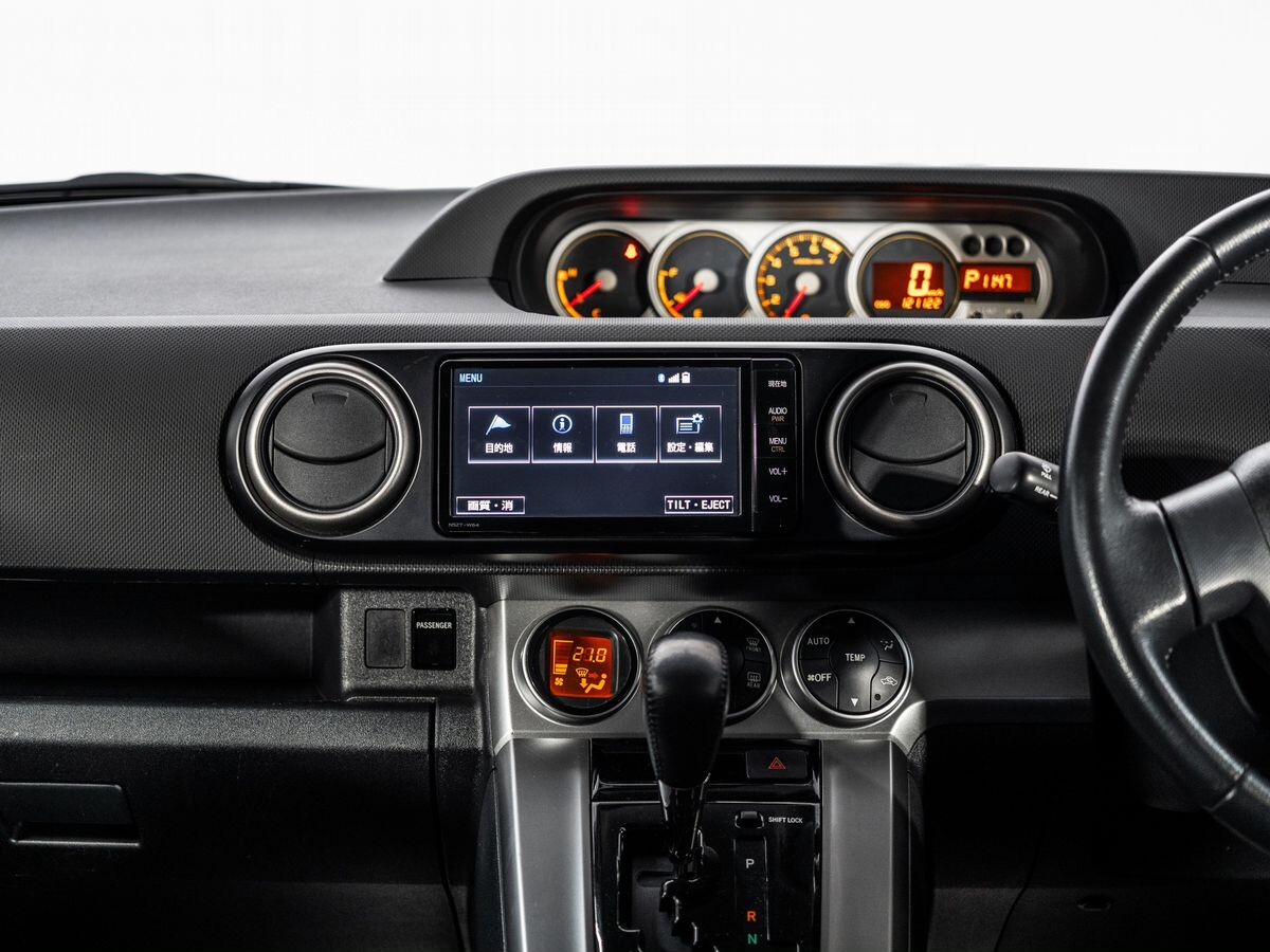 Toyota Corolla Rumion 2015 - фото автомобиля