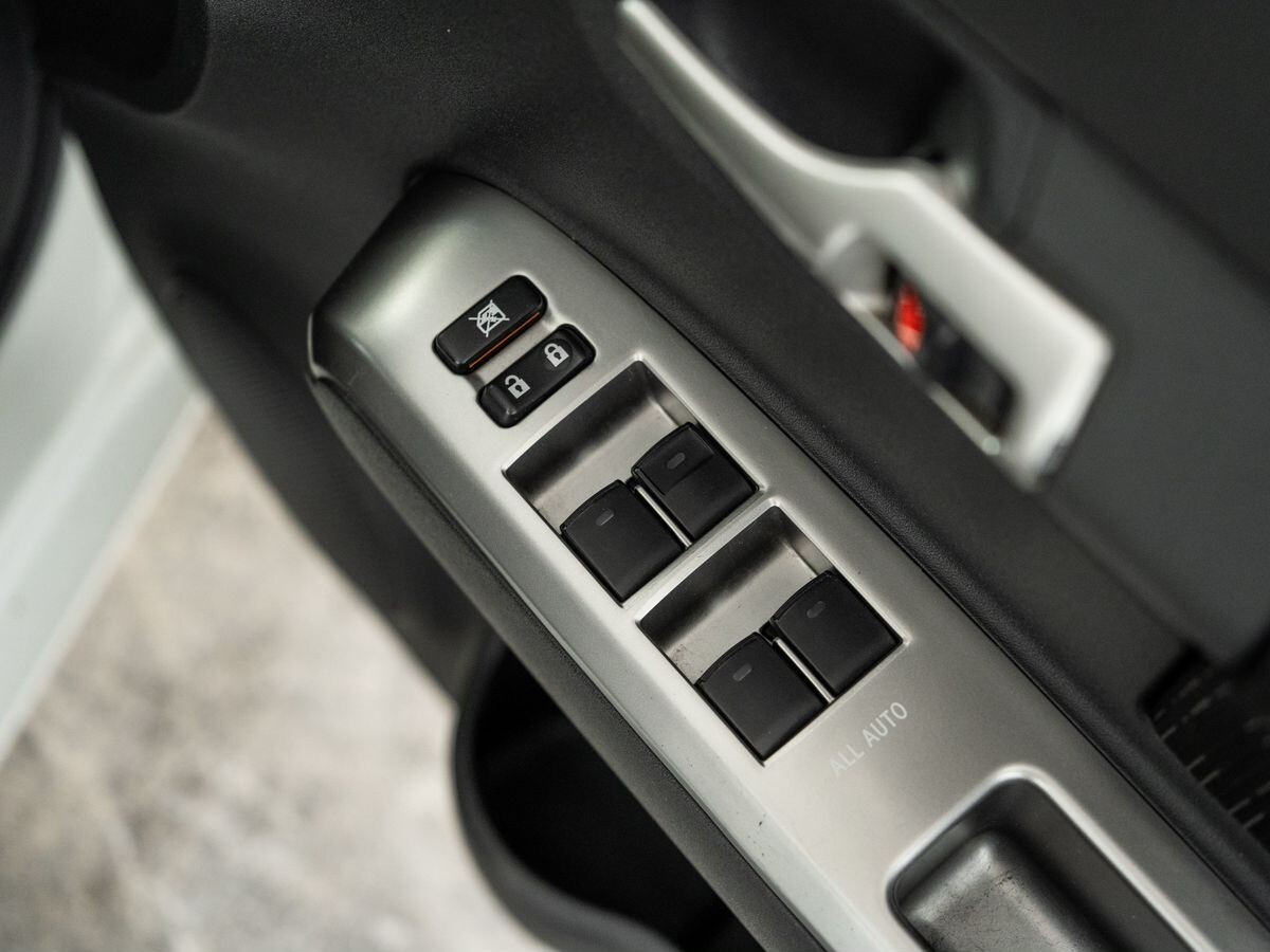 Toyota Corolla Rumion 2015 - фото автомобиля