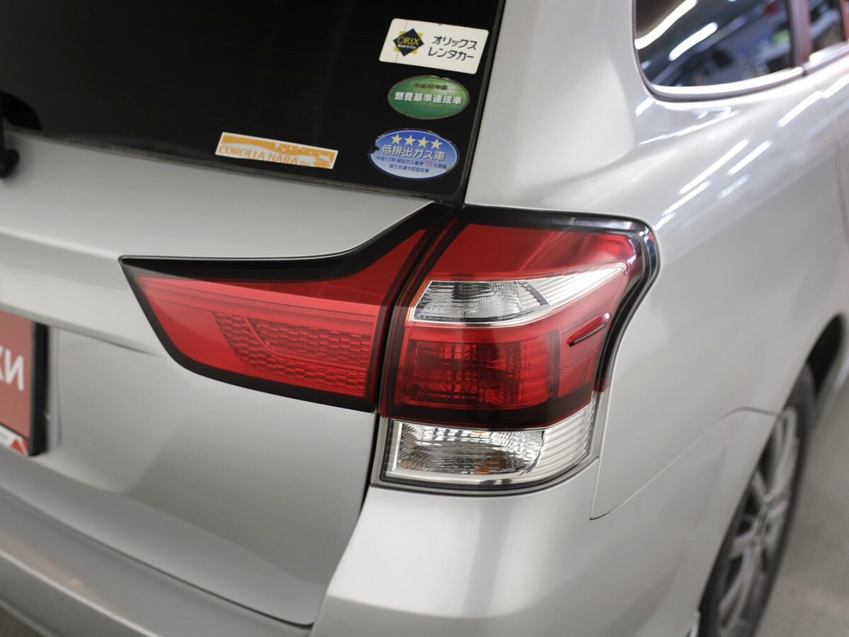 Toyota Corolla 2017 - фото автомобиля