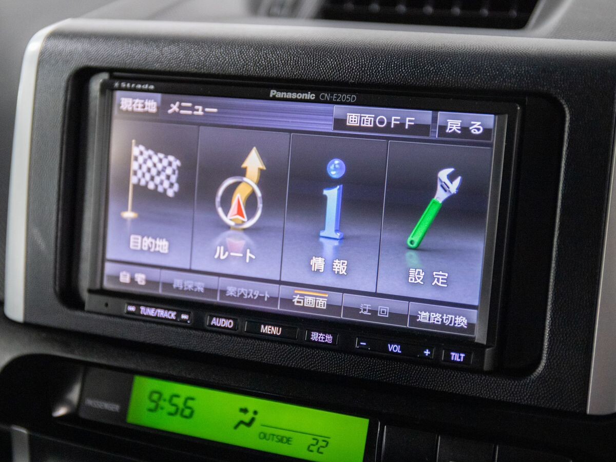 Toyota Wish 2009 - фото автомобиля