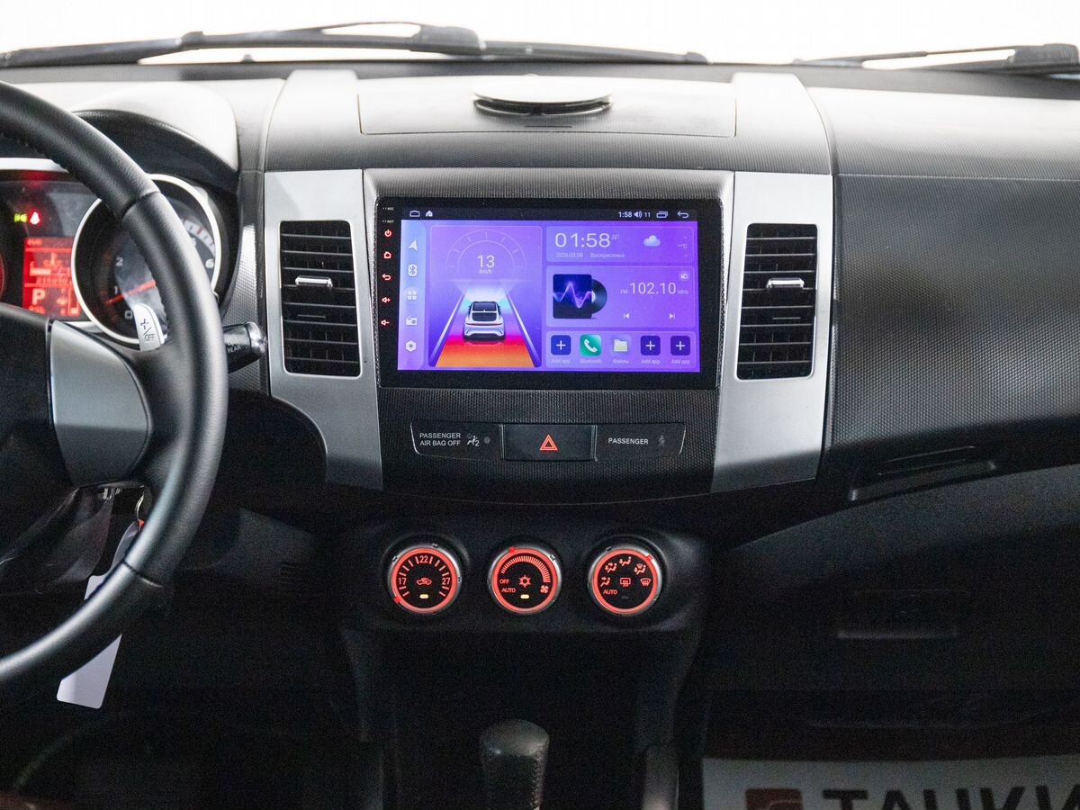 Mitsubishi Outlander 2008 - фото автомобиля