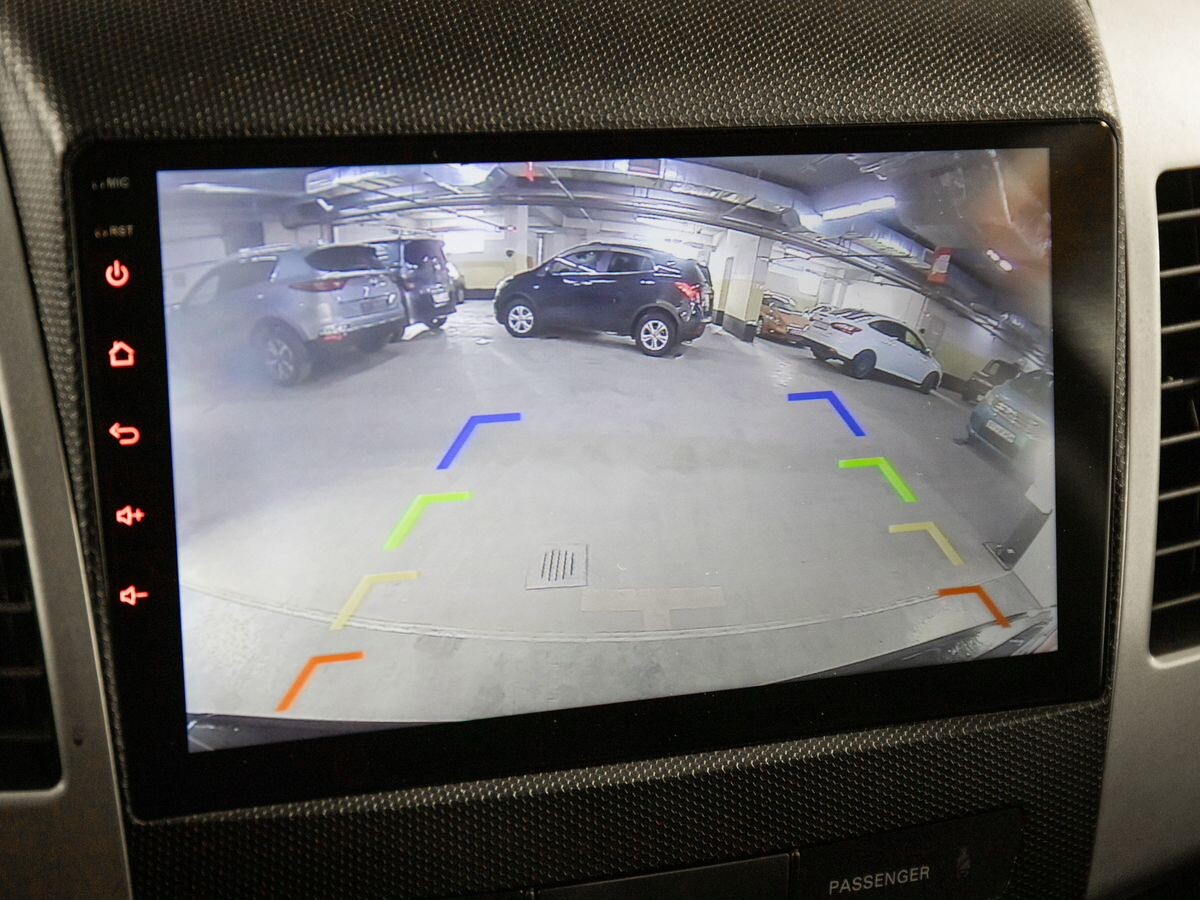 Mitsubishi Outlander 2008 - фото автомобиля