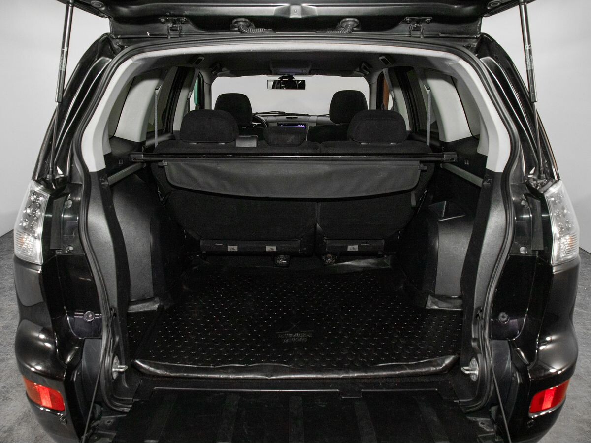 Mitsubishi Outlander 2008 - фото автомобиля