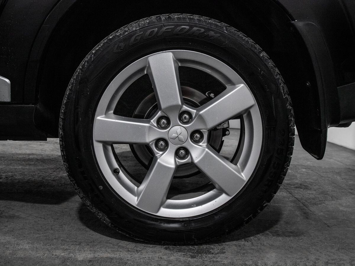 Mitsubishi Outlander 2008 - фото автомобиля