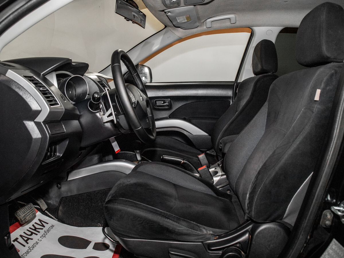 Mitsubishi Outlander 2008 - фото автомобиля