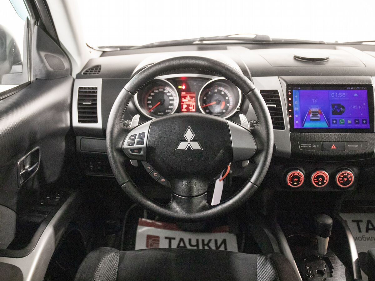 Mitsubishi Outlander 2008 - фото автомобиля