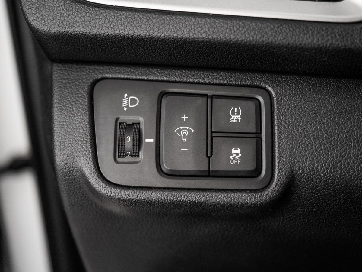 Hyundai Solaris 2018 - фото автомобиля