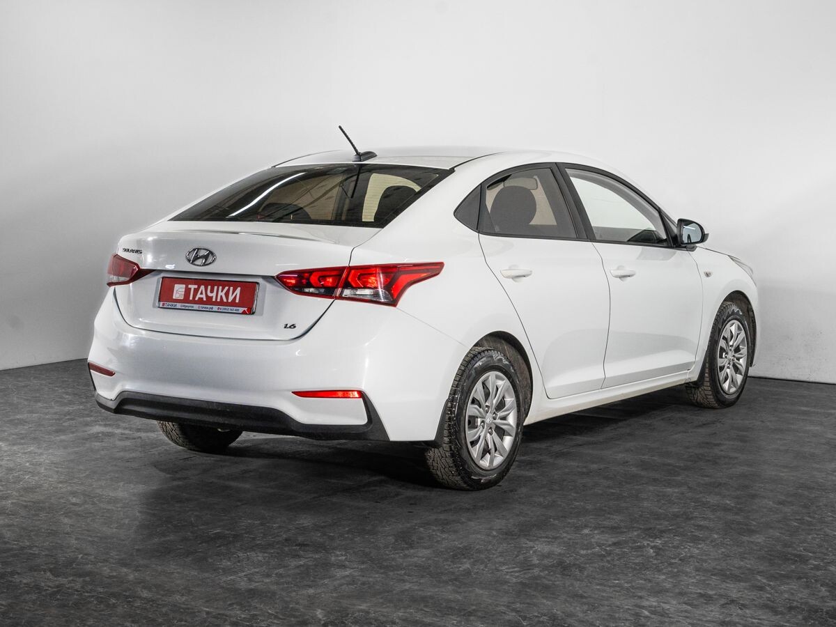 Hyundai Solaris 2018 - фото автомобиля