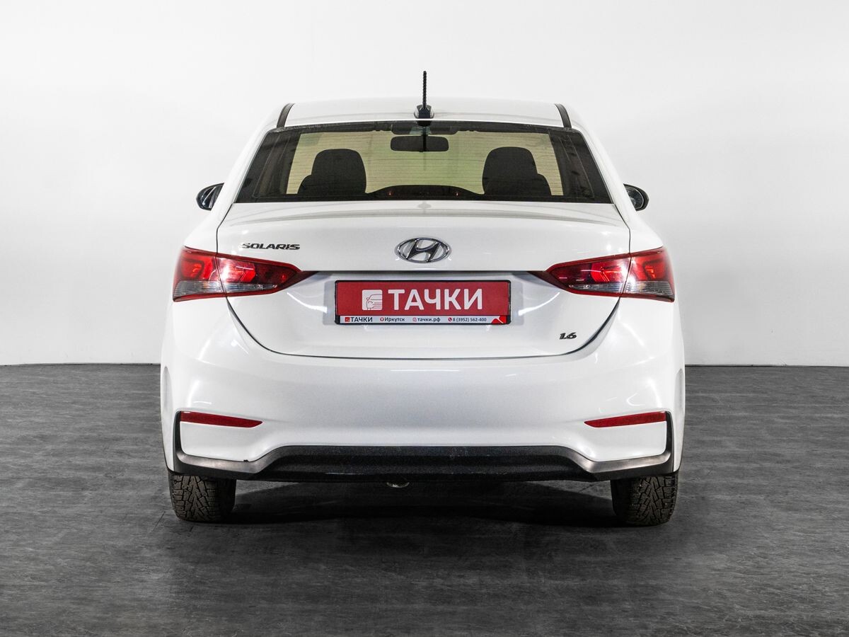 Hyundai Solaris 2018 - фото автомобиля