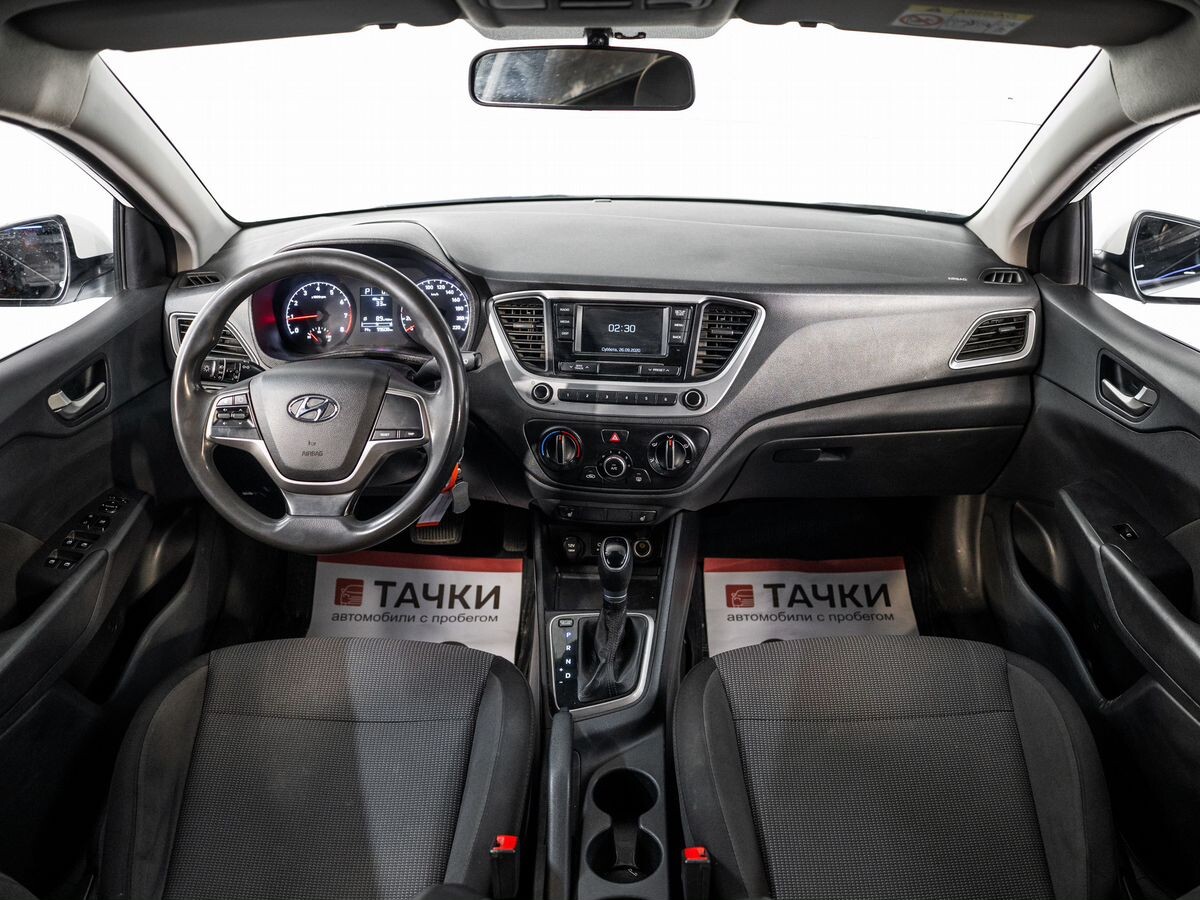 Hyundai Solaris 2018 - фото автомобиля