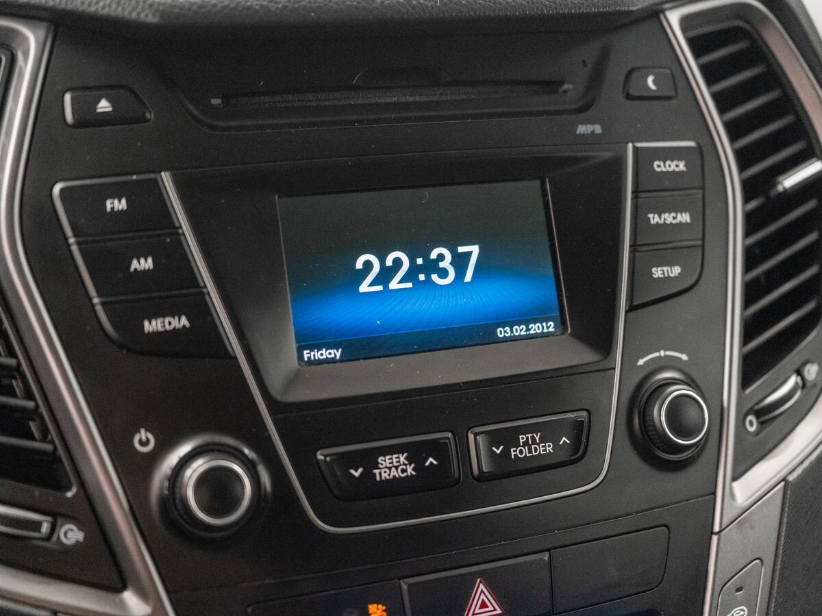 Hyundai Santa Fe 2012 - фото автомобиля