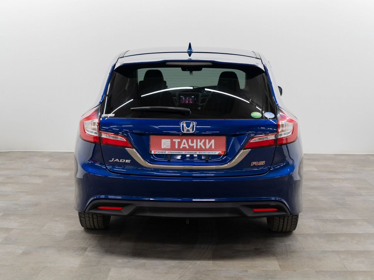 Honda Jade 2015 - фото автомобиля