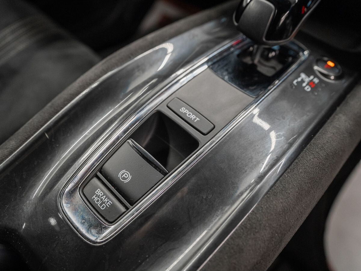 Honda Vezel 2018 - фото автомобиля