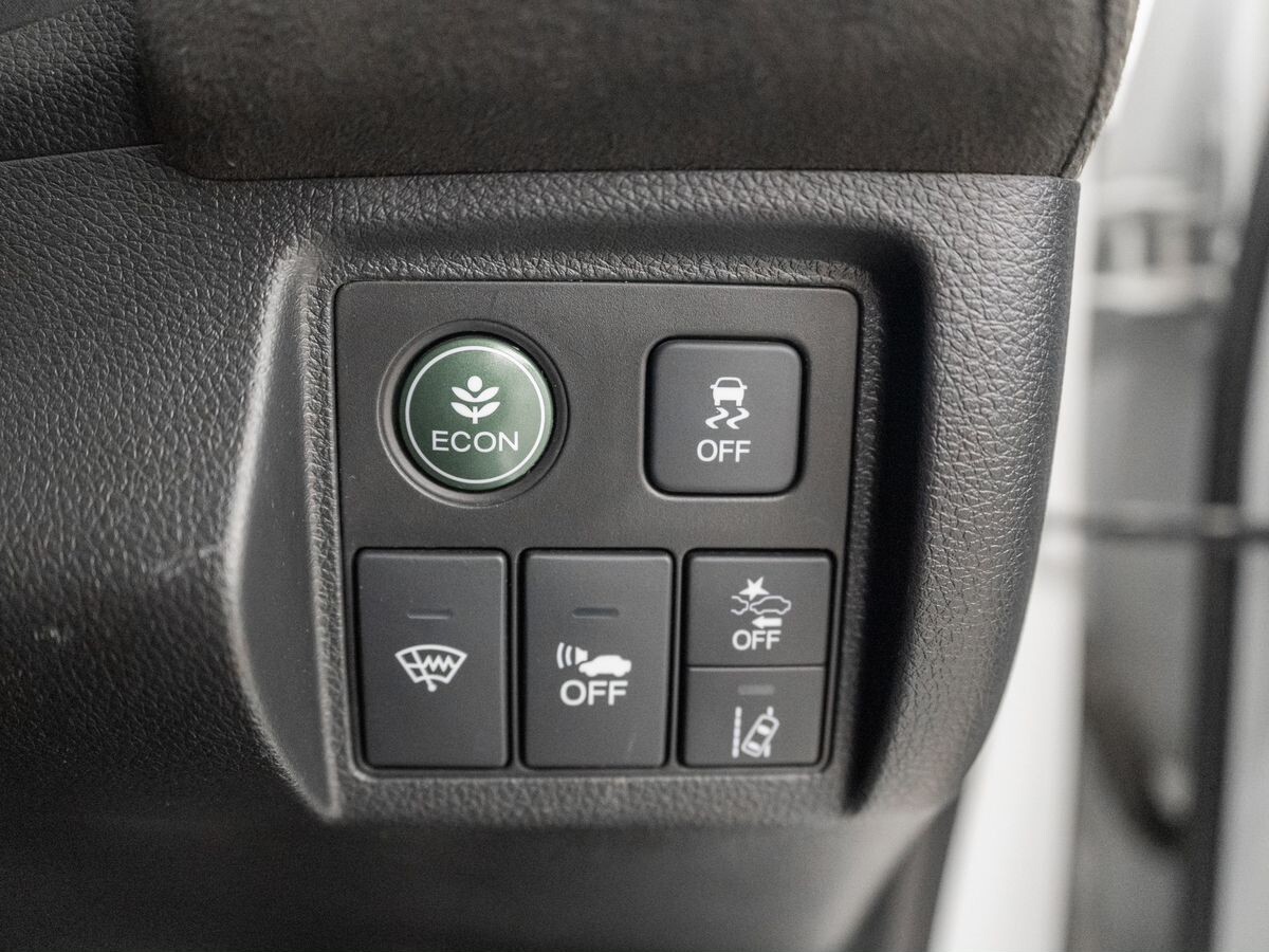 Honda Vezel 2018 - фото автомобиля