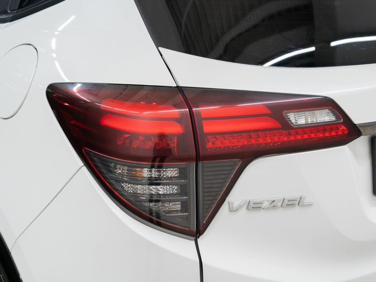 Honda Vezel 2018 - фото автомобиля