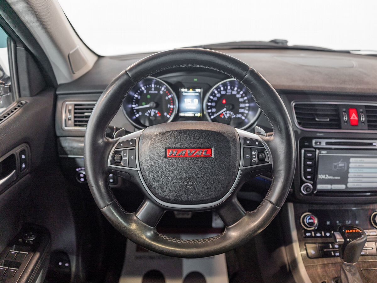 Haval H8 2015 - фото автомобиля