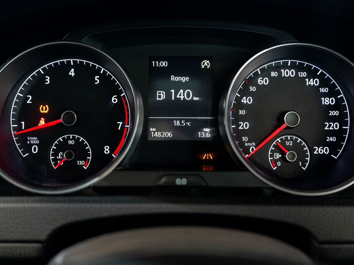 Volkswagen Golf 2013 - фото автомобиля