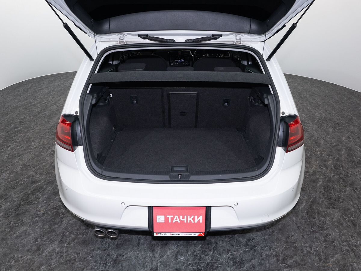 Volkswagen Golf 2013 - фото автомобиля