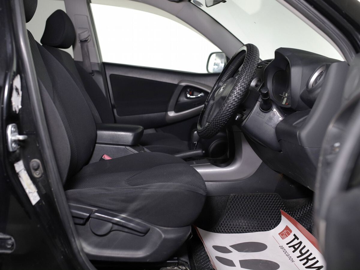 Toyota RAV4 2007 - фото автомобиля