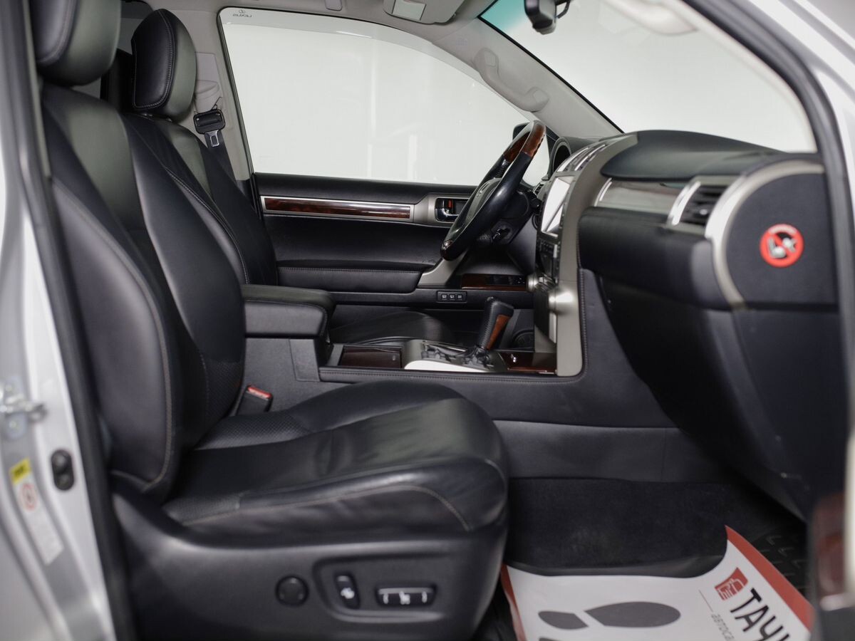 Lexus GX 2010 - фото автомобиля