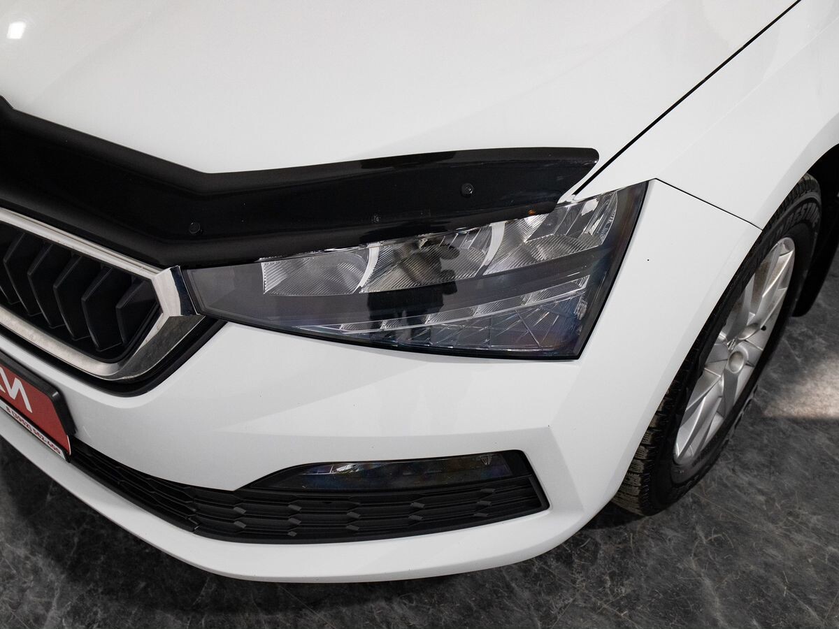 Skoda Rapid 2021 - фото автомобиля