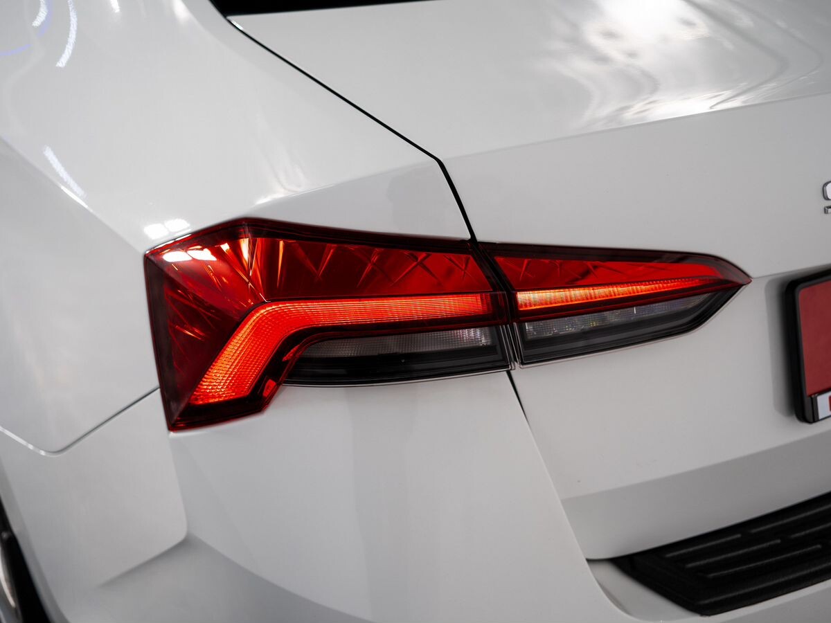 Skoda Rapid 2021 - фото автомобиля