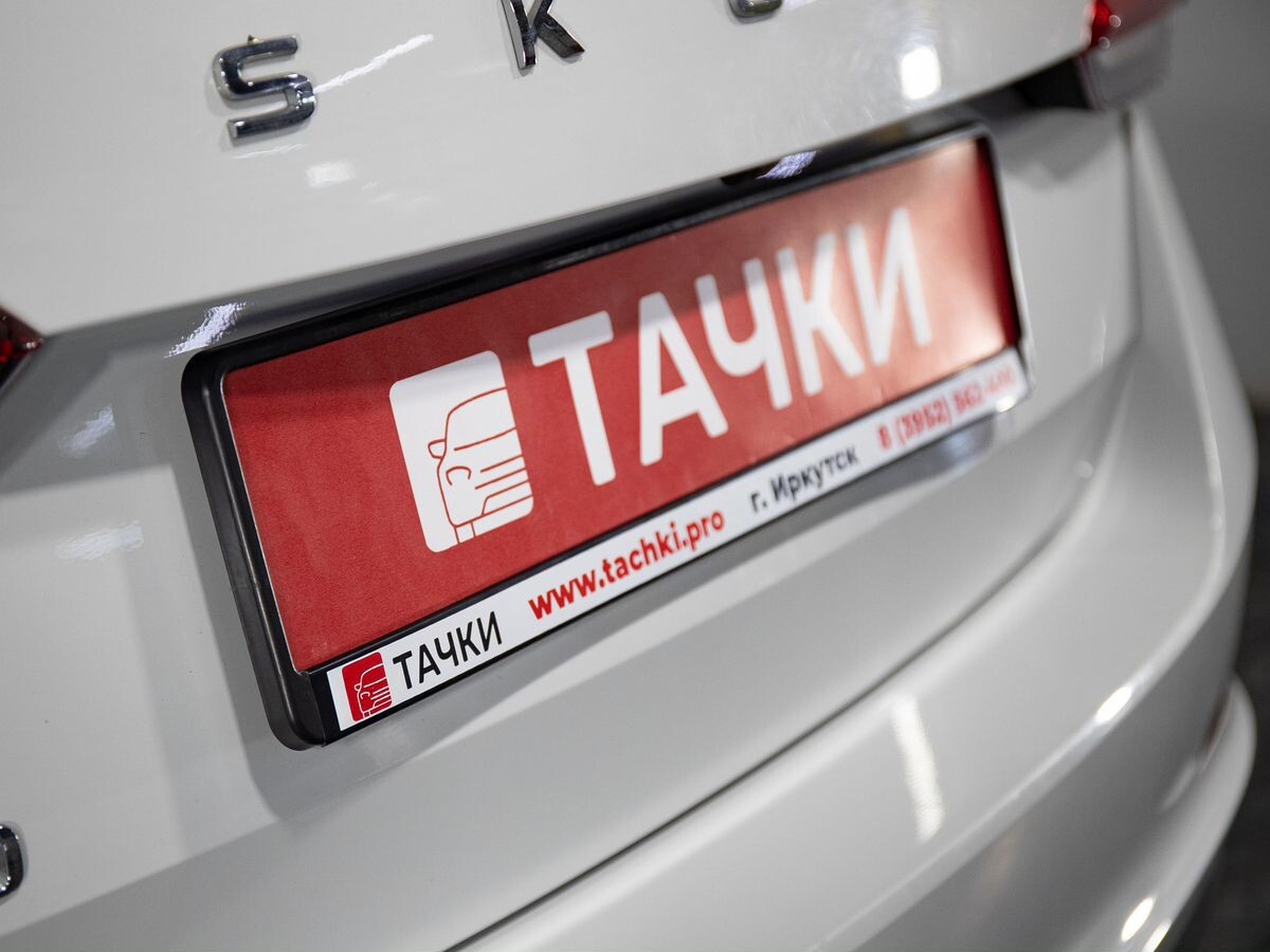 Skoda Rapid 2021 - фото автомобиля