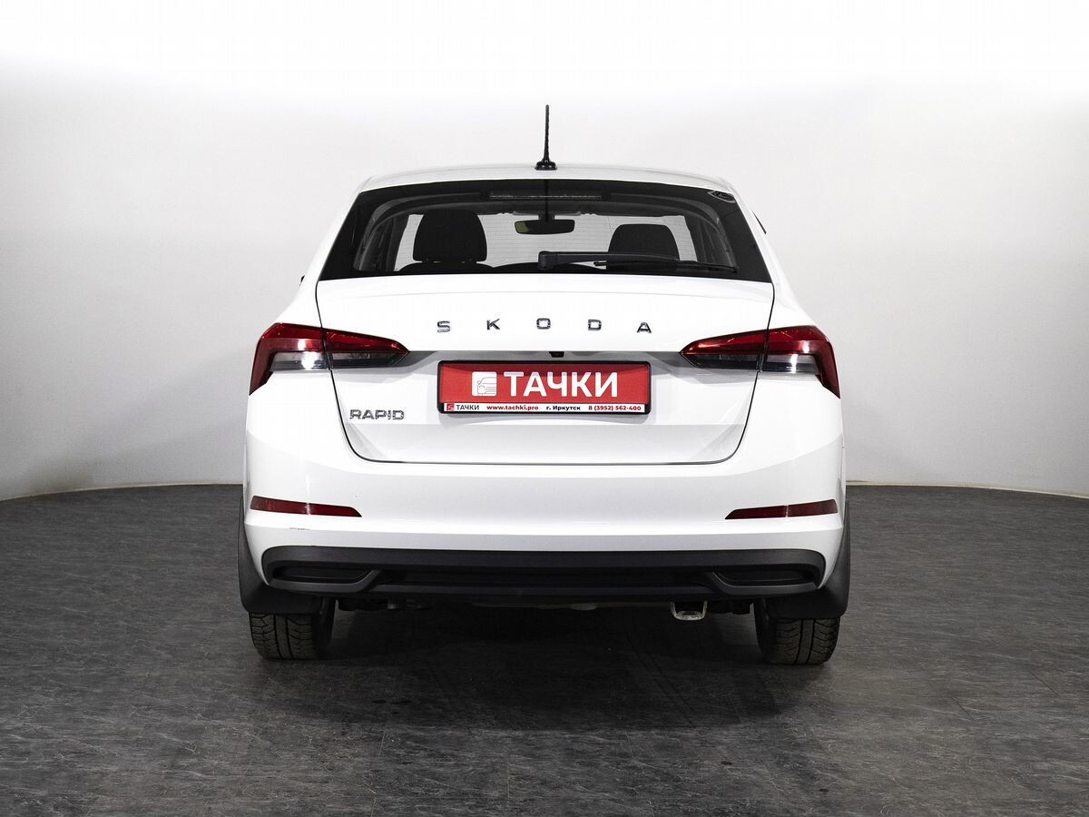 Skoda Rapid 2021 - фото автомобиля