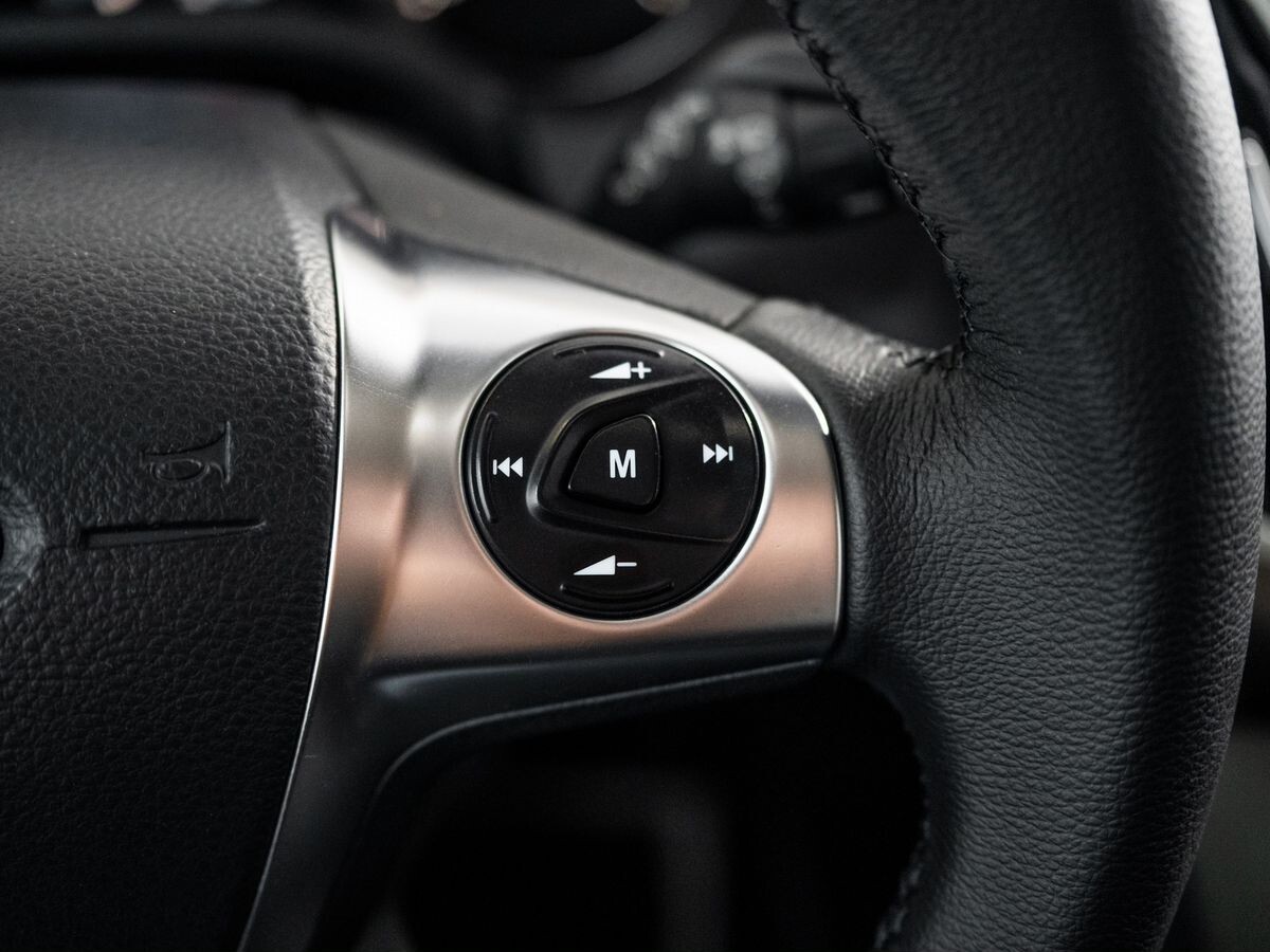 Ford Focus 2014 - фото автомобиля