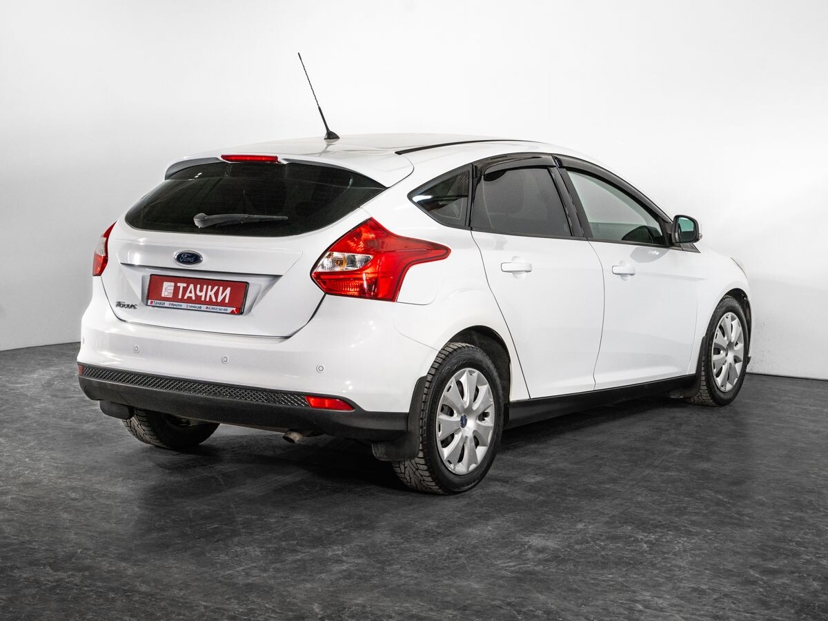 Ford Focus 2014 - фото автомобиля