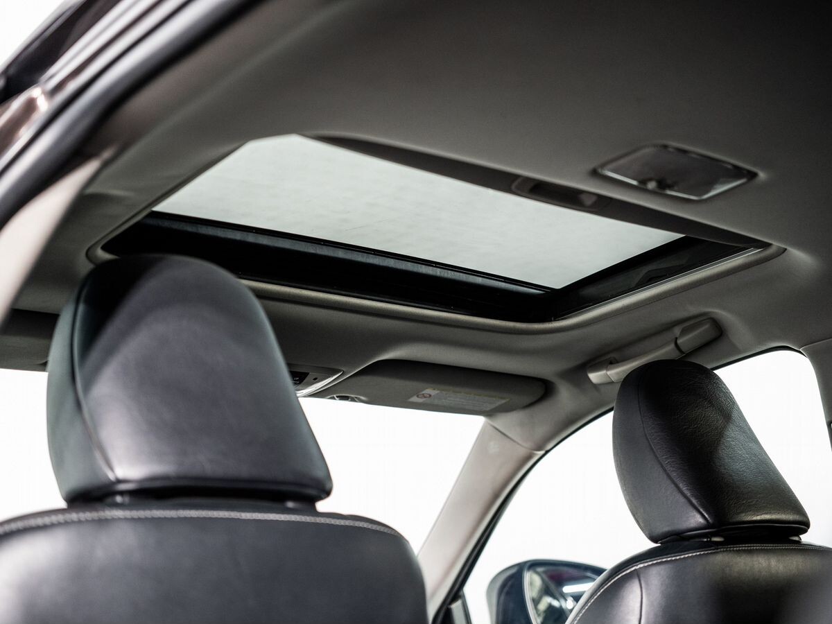 Lexus CT 2011 - фото автомобиля