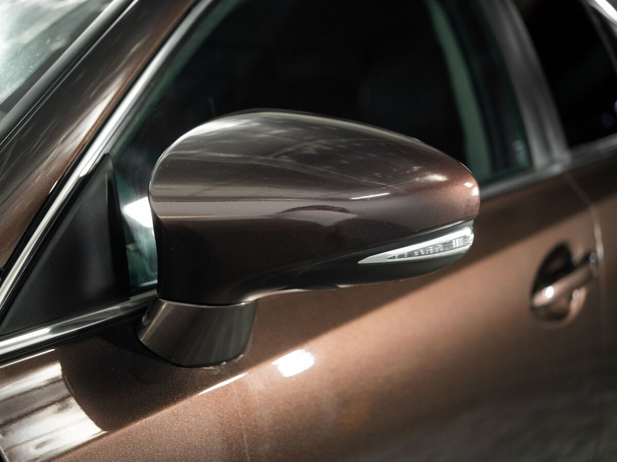 Lexus CT 2011 - фото автомобиля