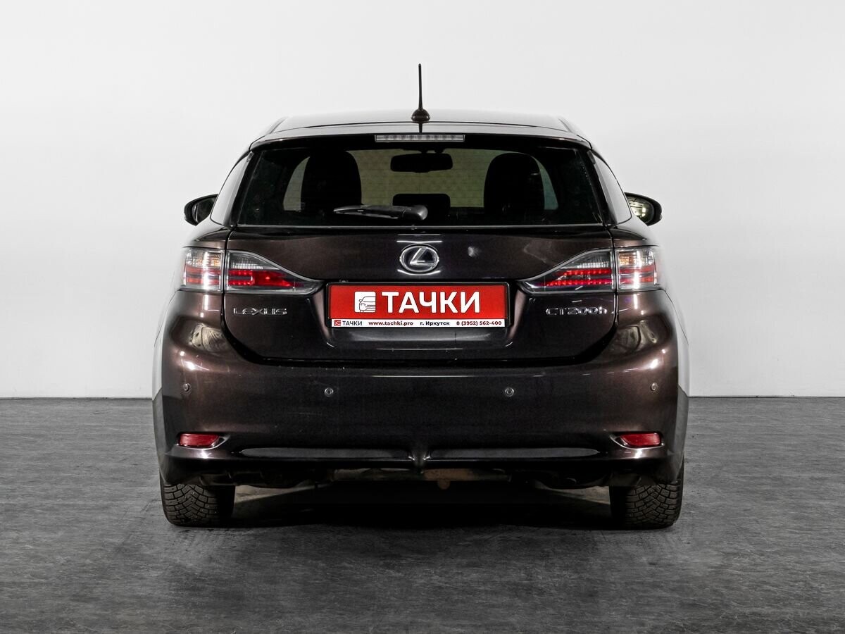 Lexus CT 2011 - фото автомобиля