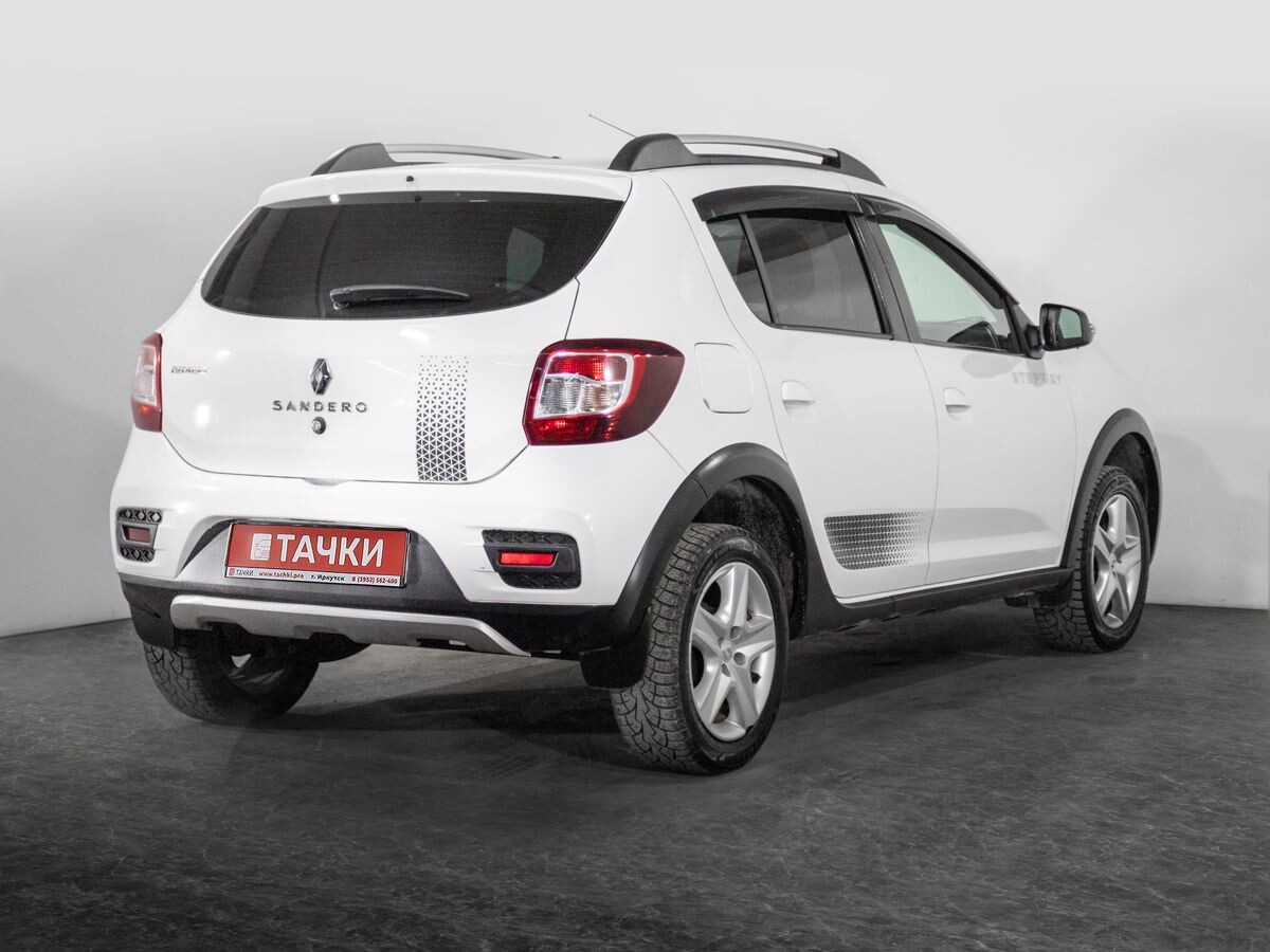Renault Sandero 2017 - фото автомобиля