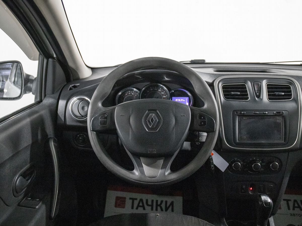 Renault Sandero 2017 - фото автомобиля