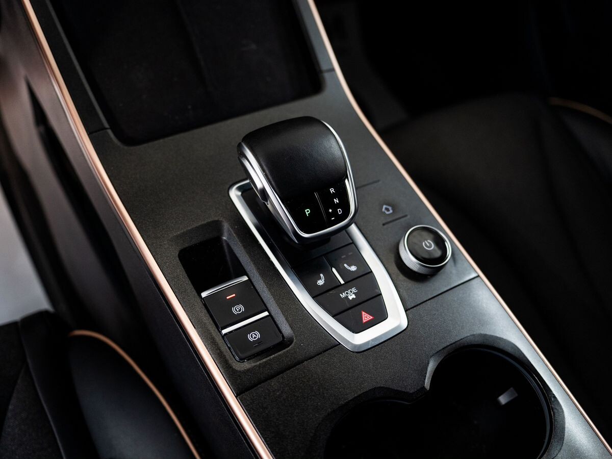 Omoda C5 2023 - фото автомобиля