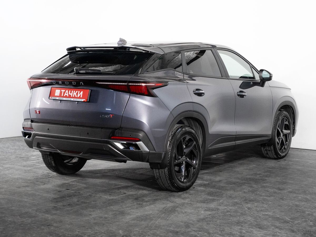 Omoda C5 2023 - фото автомобиля