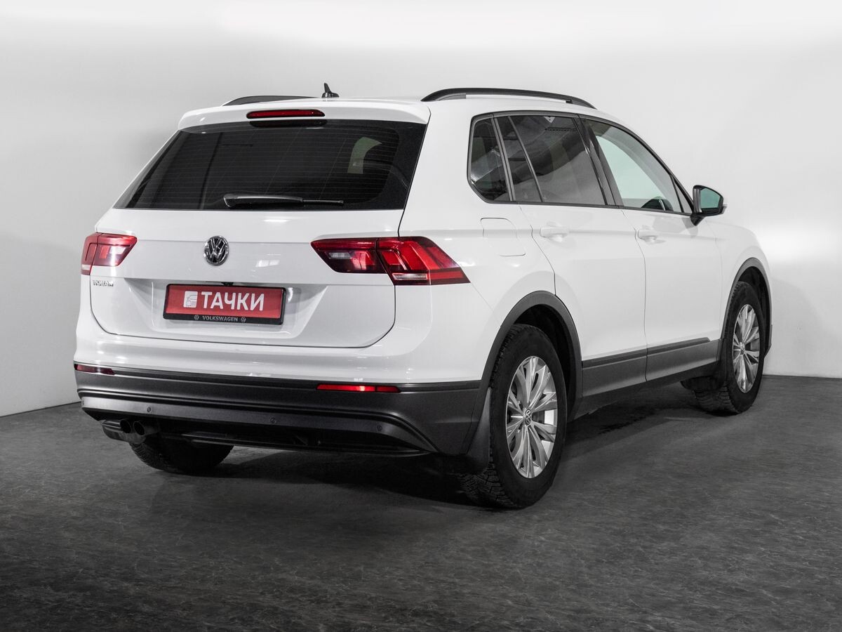 Volkswagen Tiguan 2020 - фото автомобиля