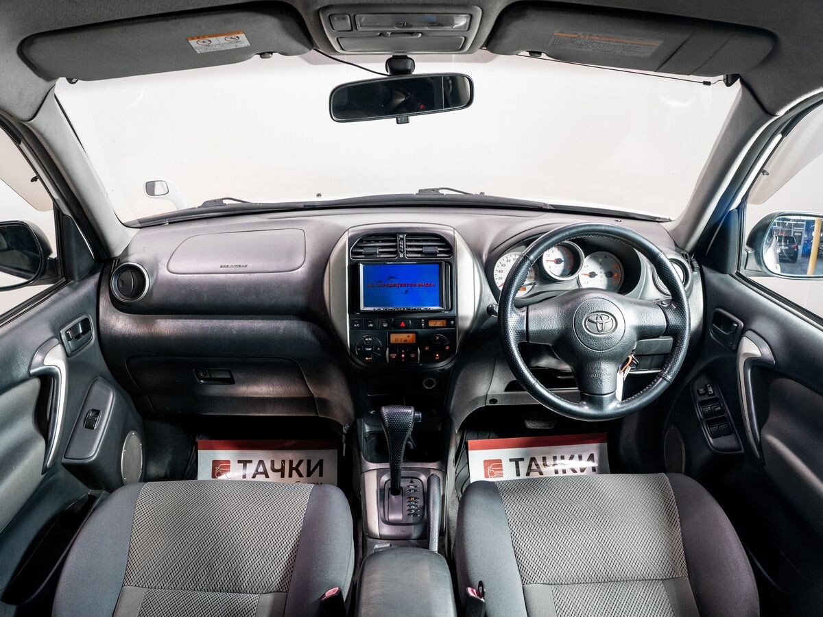 Toyota RAV4 2003 - фото автомобиля