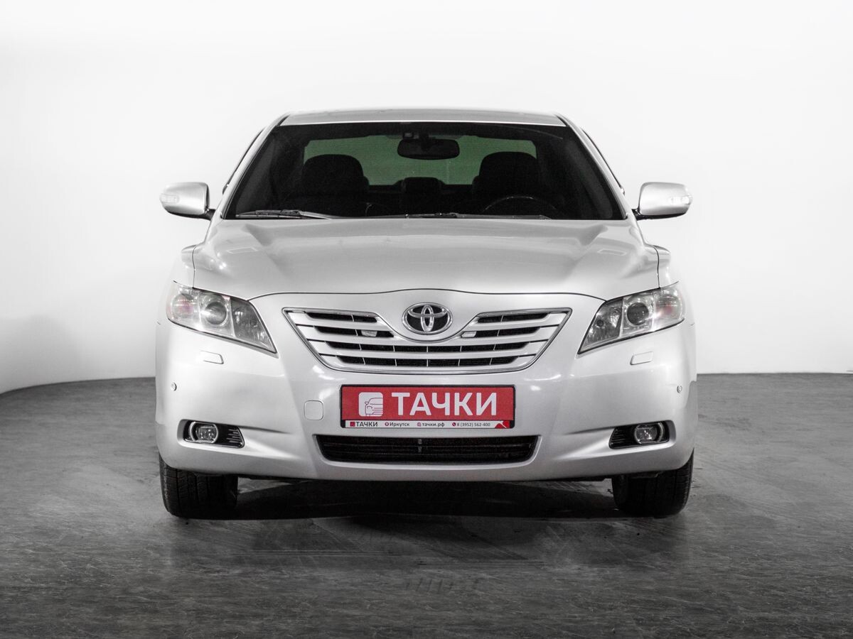 Toyota Camry 2007 - фото автомобиля