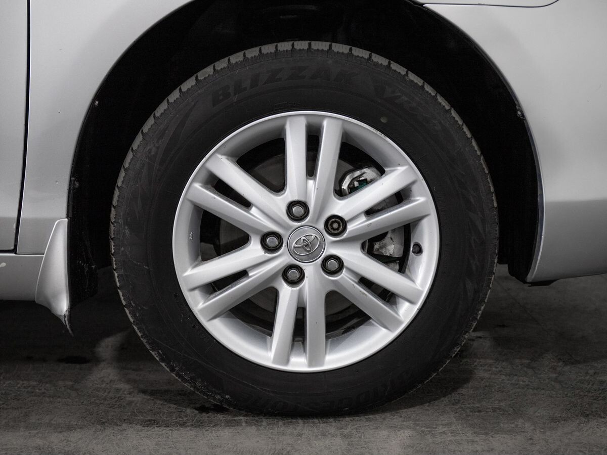 Toyota Camry 2007 - фото автомобиля