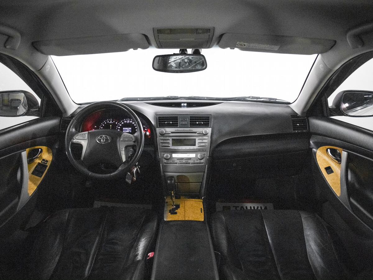 Toyota Camry 2007 - фото автомобиля