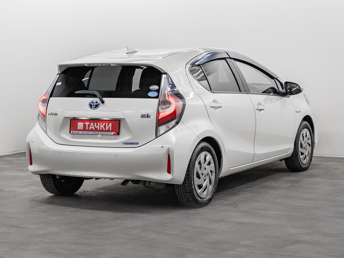 Toyota Aqua 2019 - фото автомобиля
