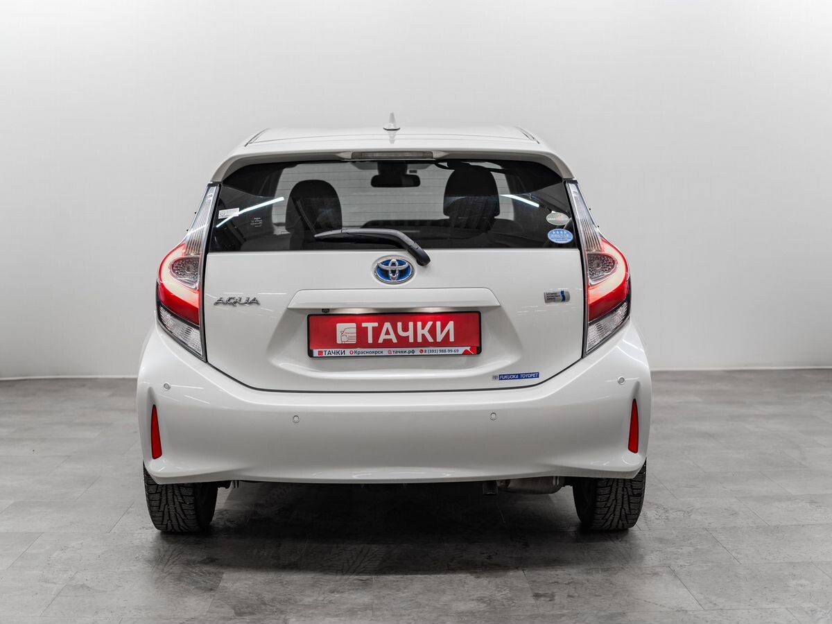 Toyota Aqua 2019 - фото автомобиля