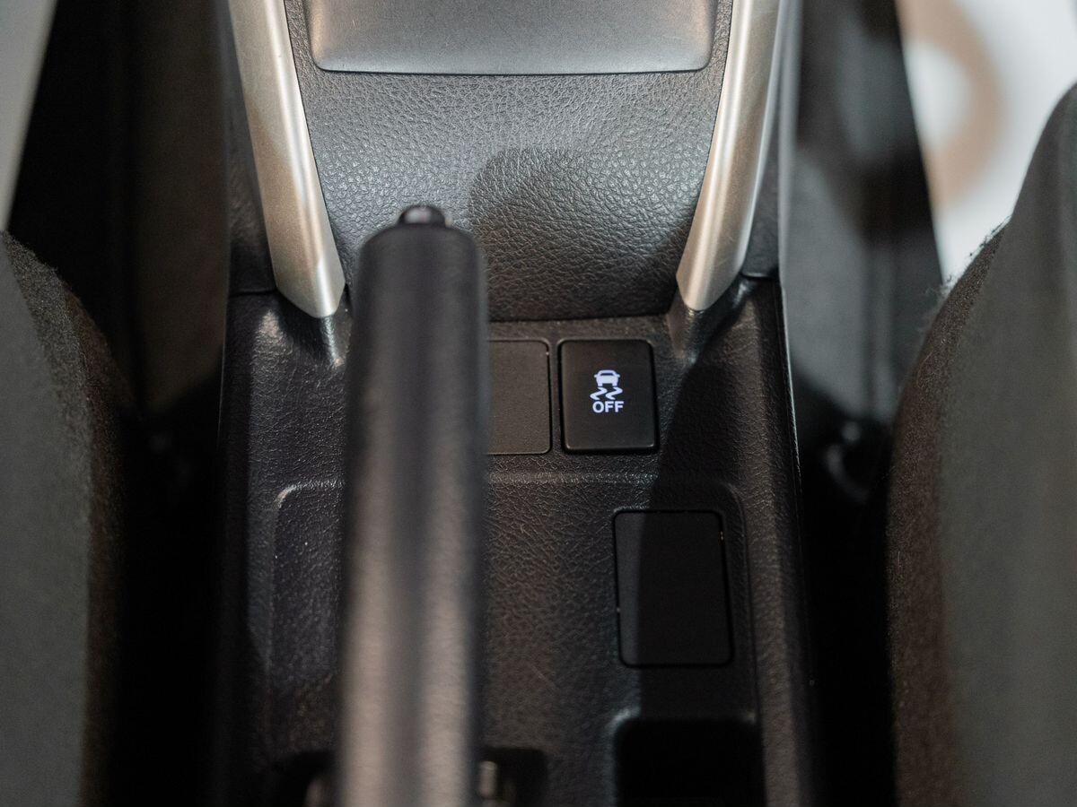 Toyota Corolla 2020 - фото автомобиля