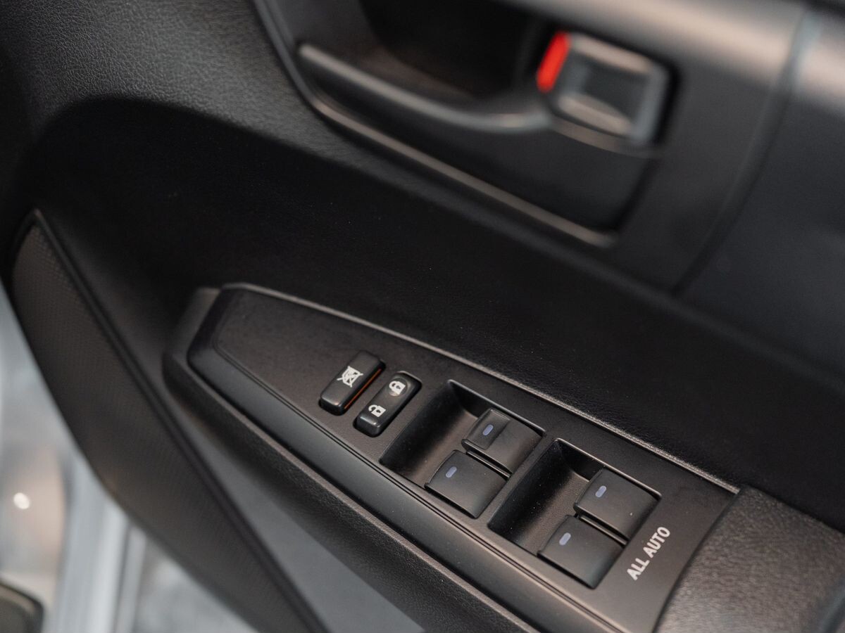 Toyota Corolla 2020 - фото автомобиля