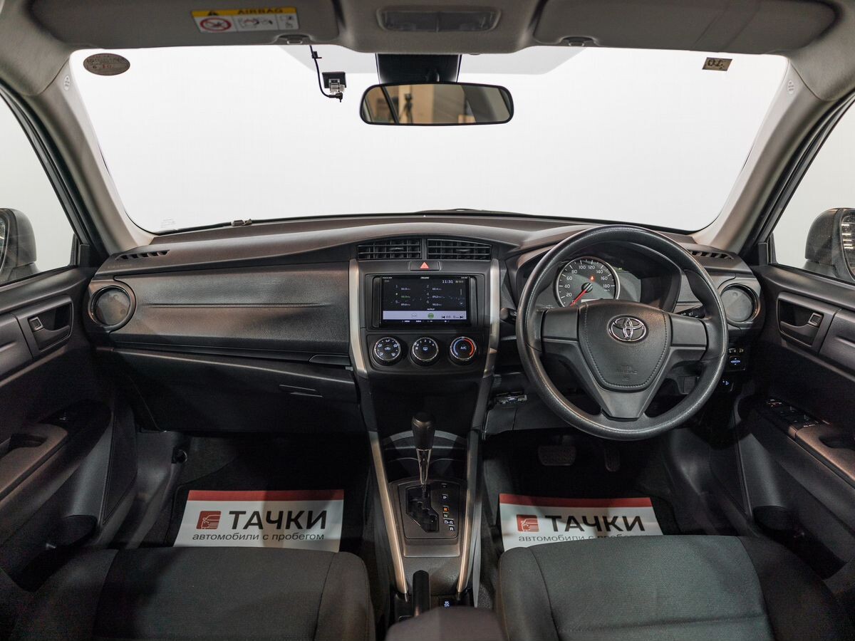 Toyota Corolla 2020 - фото автомобиля