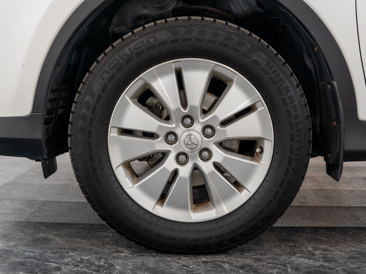 Toyota RAV4 2013 - фото автомобиля