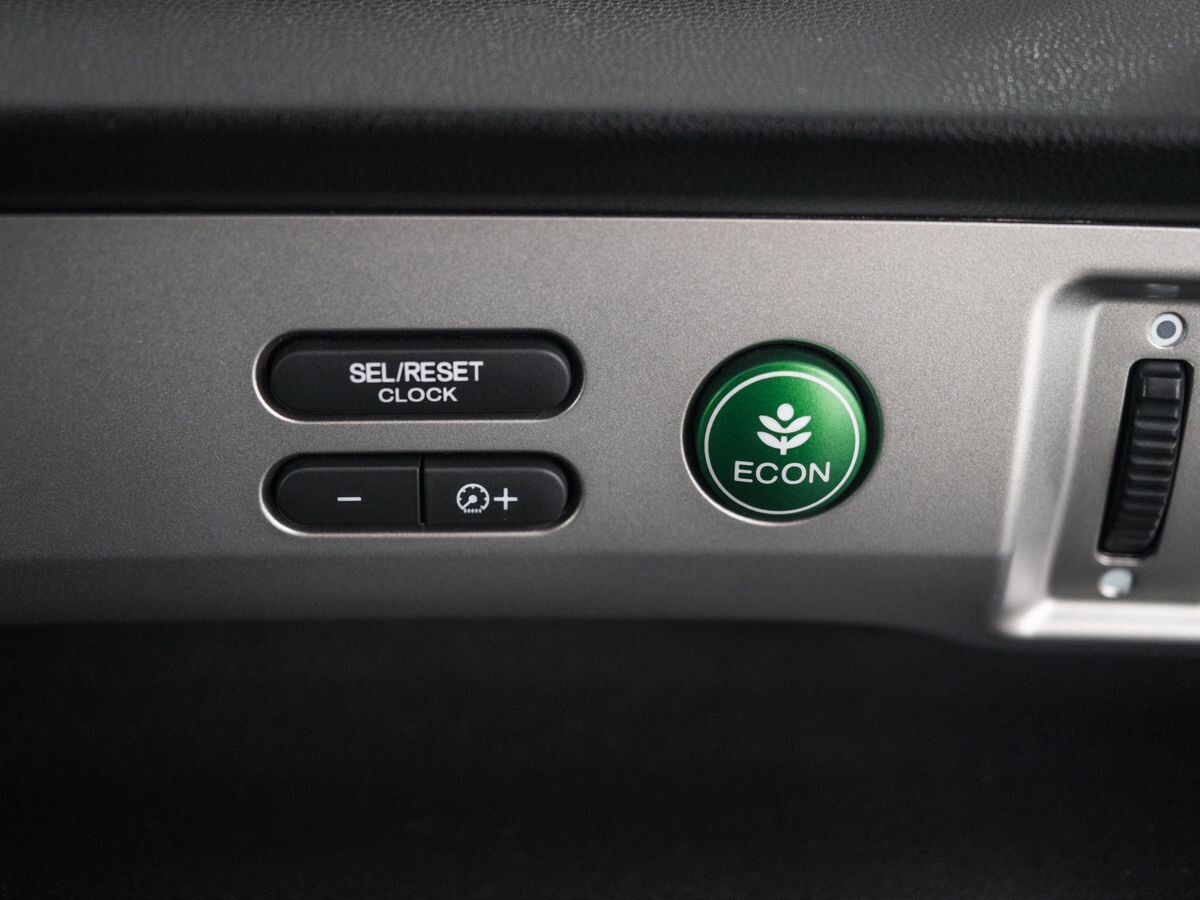 Honda Freed 2012 - фото автомобиля